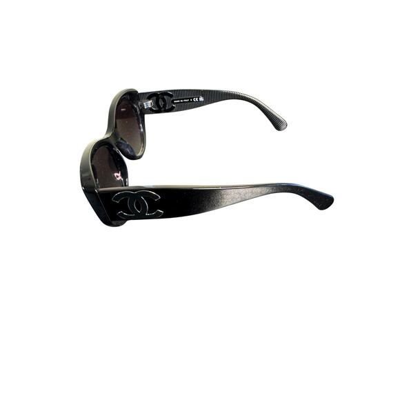 Chanel NIB CH5492 Acetate Butterfly Large CC Sunglasses in Black - Picture 9 of 11